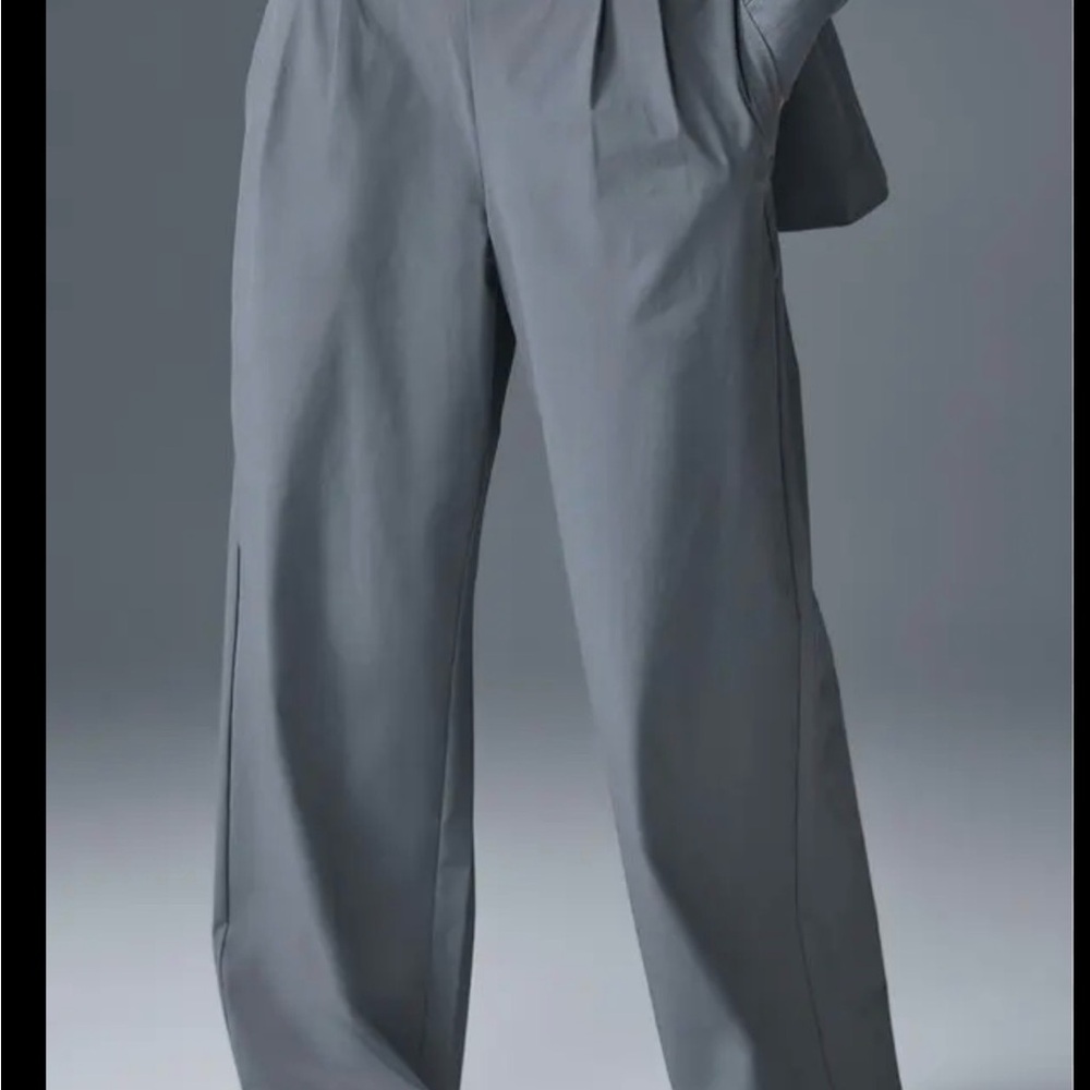 ALO Yoga Suit Up Gray Pants